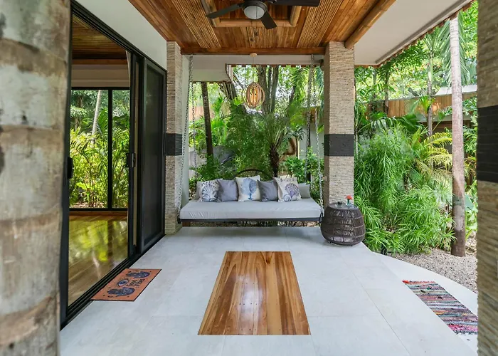 Ocho Artisan Bungalows (Adults Only)